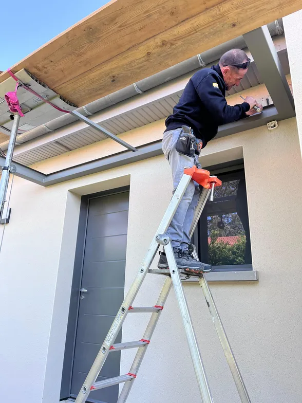 Marquise, pergola et stores sur une maison, Miribel, photo 2