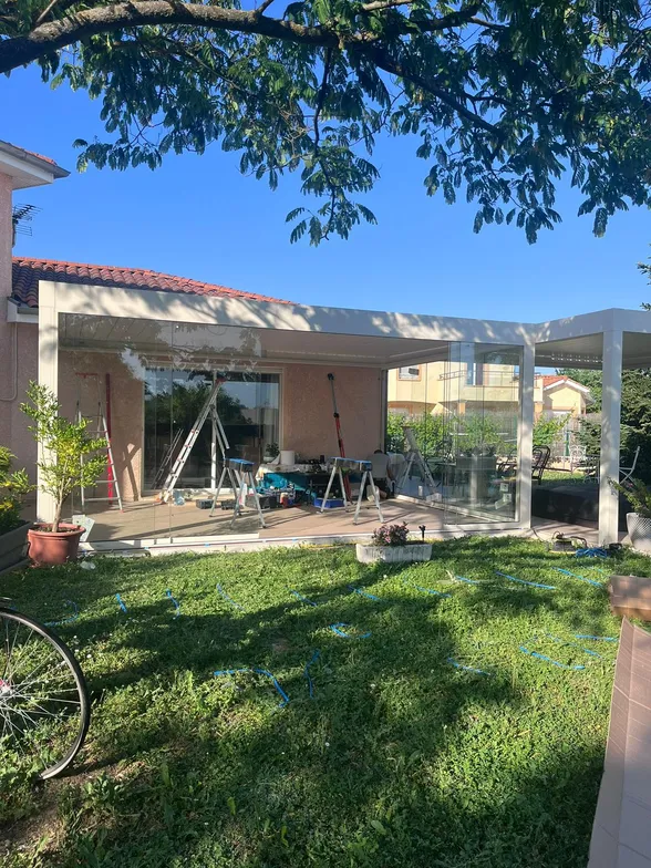 Deux pergolas bioclimatiques et un jacuzzi, Miribel, photo 8